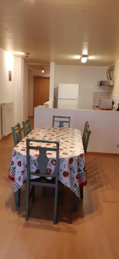 Le Blanc Moussi Apartamento Stavelot Exterior foto
